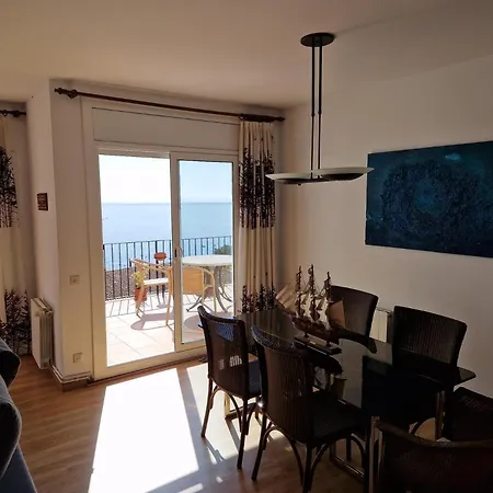 Bj-5 6 Pax Daire Calella De Palafrugell